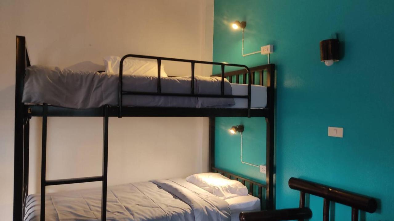 Blue Moon House - A Budget Hostel For Easy Travellers Chiang Mai Exterior foto